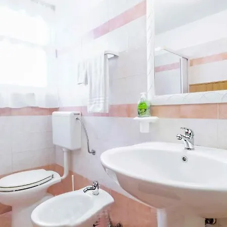 Feriehus Lunamia&pool *