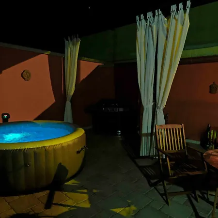 Lunamia&pool Vakantiehuis